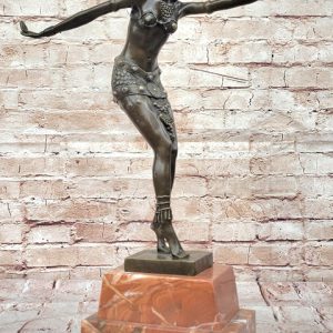 MalkiaQueen Bronze Bust