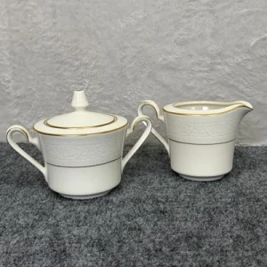 Porcelain Sugar & Creamer Set